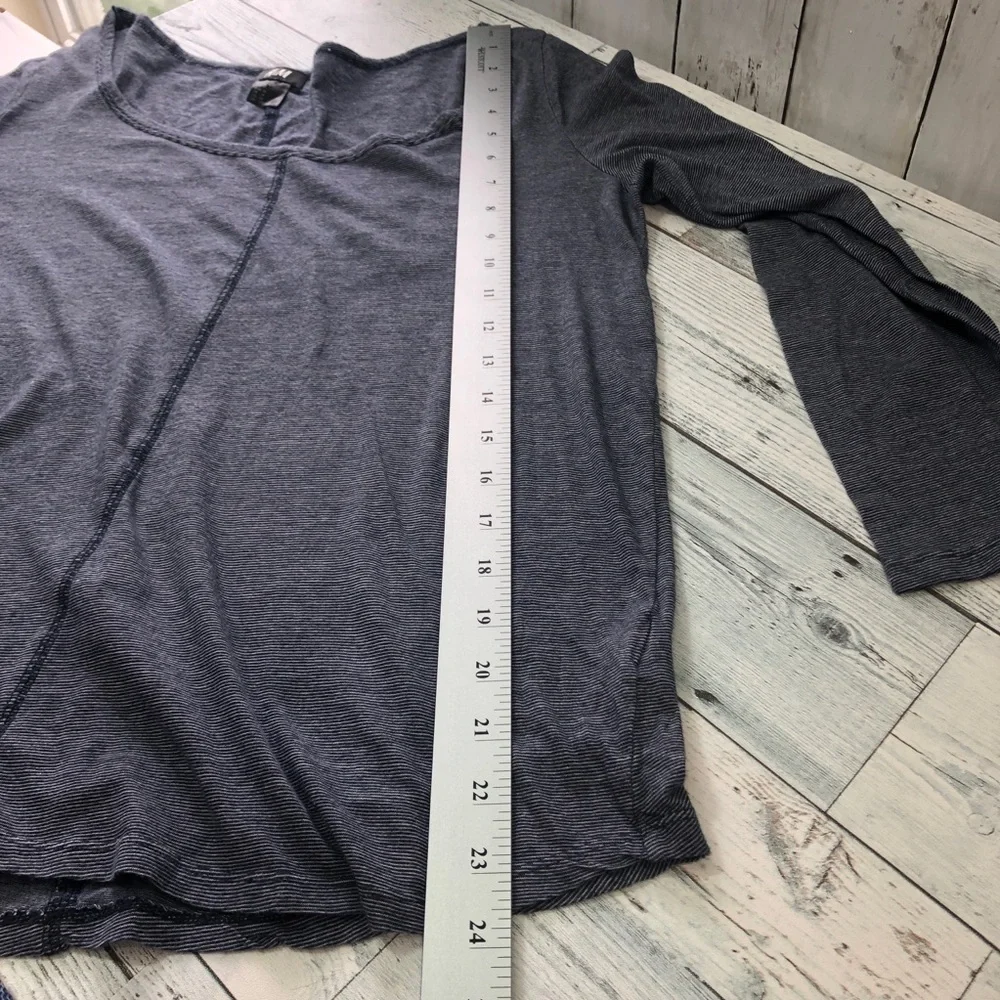 H&M Strip Long Sleeve Tee Medium